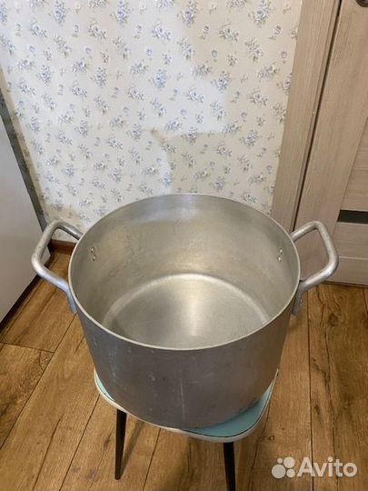 Кастрюля алюминиевая 20 литров