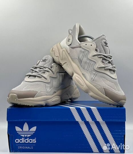 Кроссовки adidas Ozweego