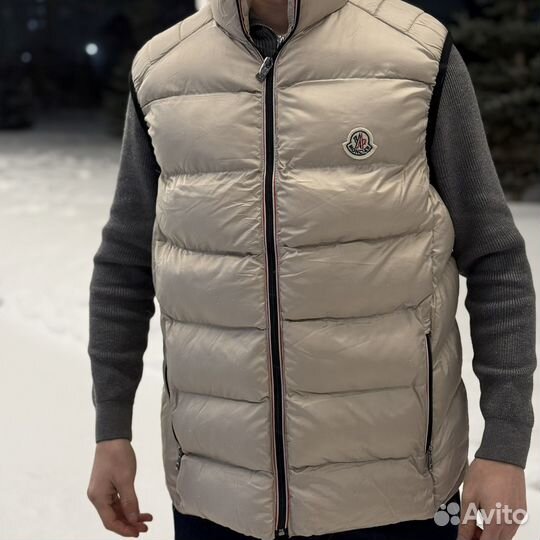 Жилетка moncler