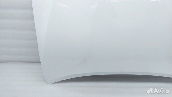 Б/У Капот Состояние хорошее, неоригинал. Следы