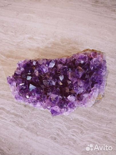 Природная друза аметиста