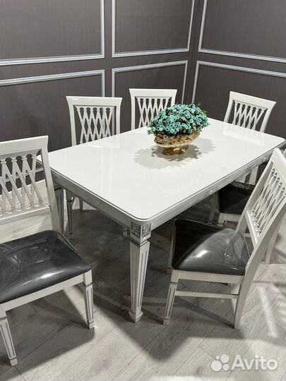 Столы и стулья для кухни
