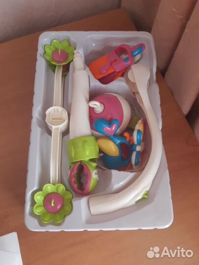 Музыкальный мобиль на кроватку