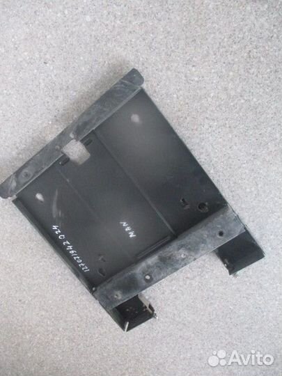 Плита крепежная MAN 81613406014