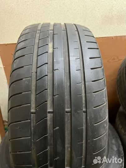 Goodyear Eagle F1 Asymmetric 3 245/45 R18 и 275/40 R18 100Y