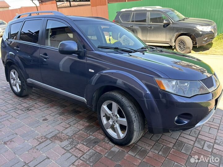 Mitsubishi Outlander 2.4 CVT, 2008, 216 800 км