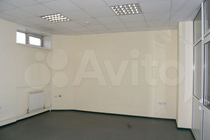 Продам помещение свободного назначения, 708 м²