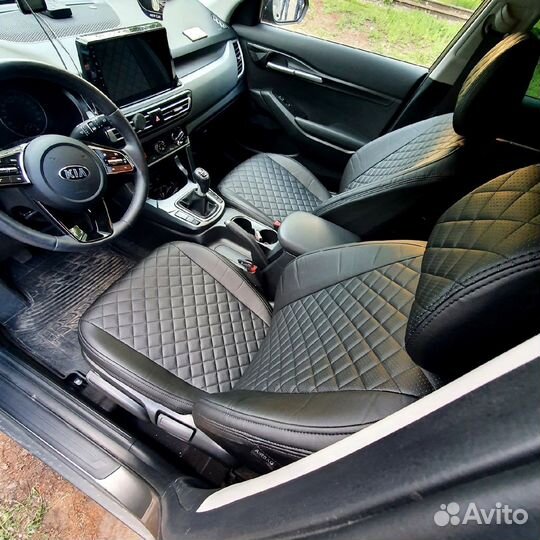 Чехлы Kia Seltos из экокожи чёрные Ромб