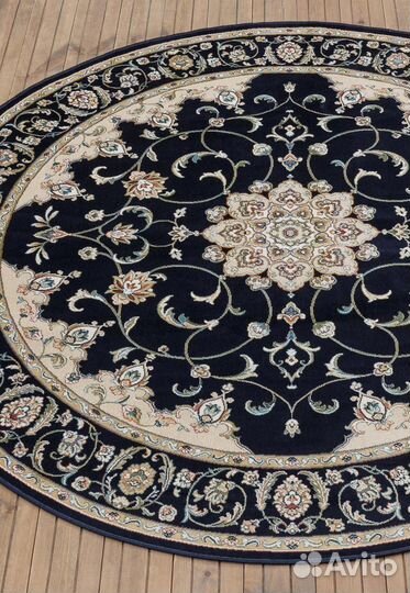 Ковер 160 на 160 см новый