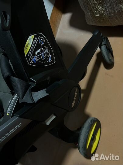 Коляска автокресло doona с базой isofix