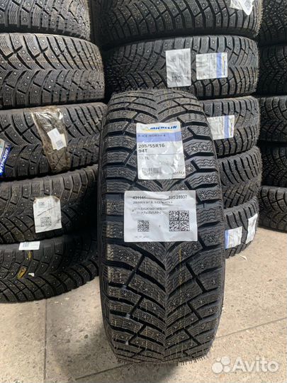 Michelin X-Ice North 4 205/55 R16 94T