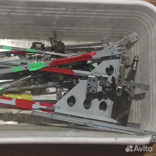 Петли (ламеля) для матриц ноутбуков