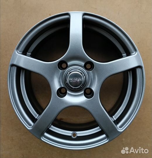 Диски литые R15 X118 G сверловка 4*114.3 новые