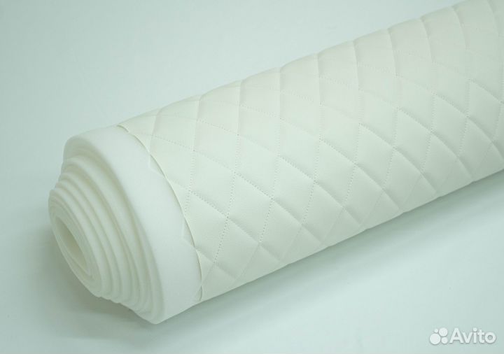 Стеганая экокожа белая с белым ромбом