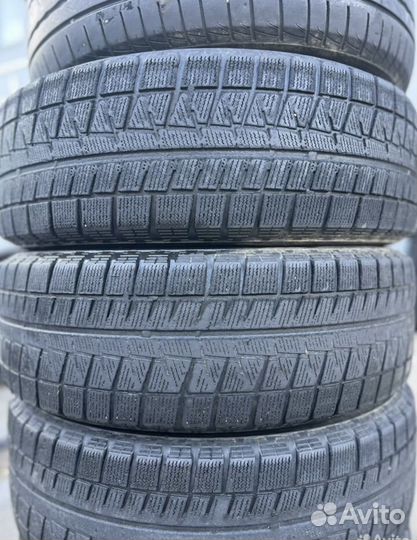 Bridgestone Blizzak Revo GZ 215/65 R16 96S