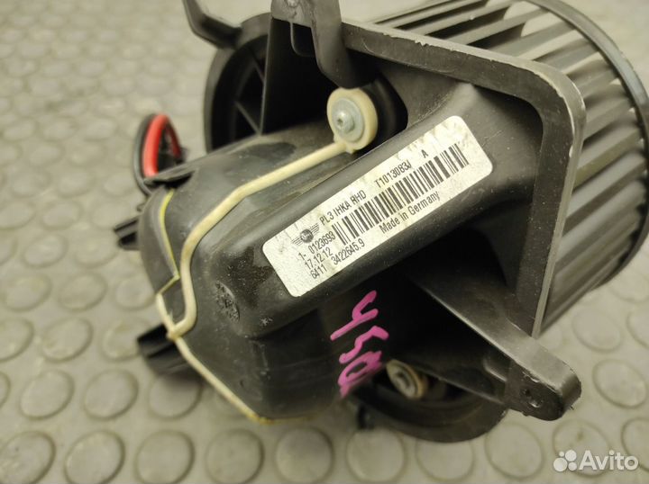 Моторчик отопителя Mini Paceman R61 N16B16A 1.6