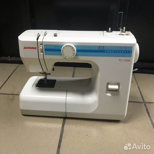 Швейная машина Janome TC 1206