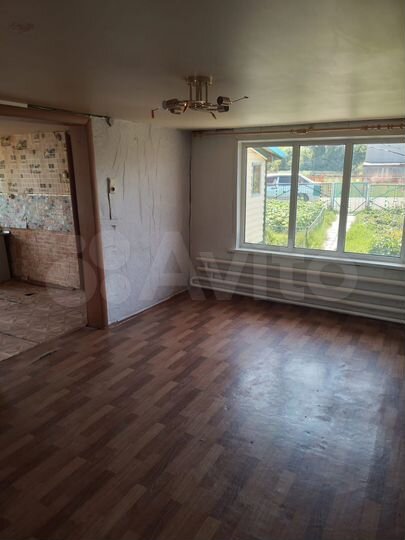 Дом 52,7 м² на участке 5 сот.