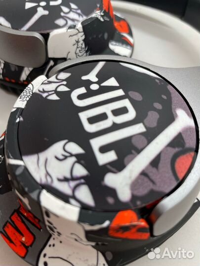 Беспроводные наушники JBL Tune 1000BT