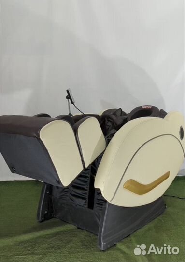 Массажное кресло