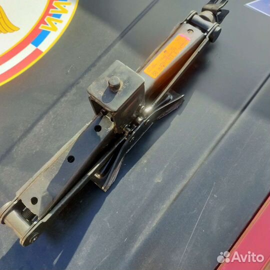 Домкрат 995501LA1A nissan infiniti