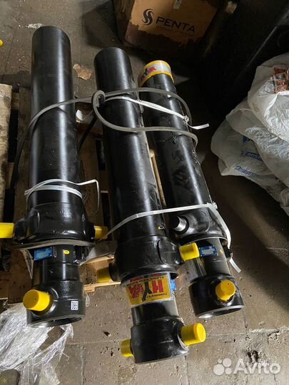 Гидроцилиндр подъема кузова