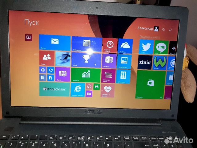 Ноутбук asus