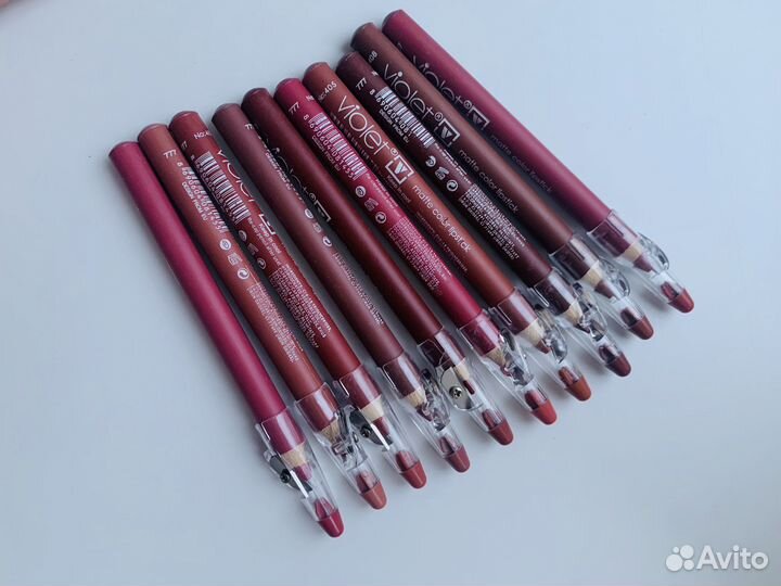 Карандаш для губ нюдовый