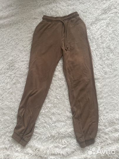 Спортивные штаны