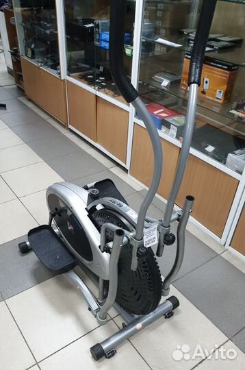 Эллиптический тренажер Body Sculpture BE-5920