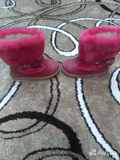 Сапожки для девочки