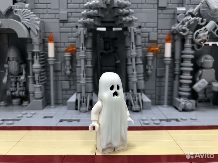 Минифигурка Lego gen043 Ghost with Pointed Top Shr