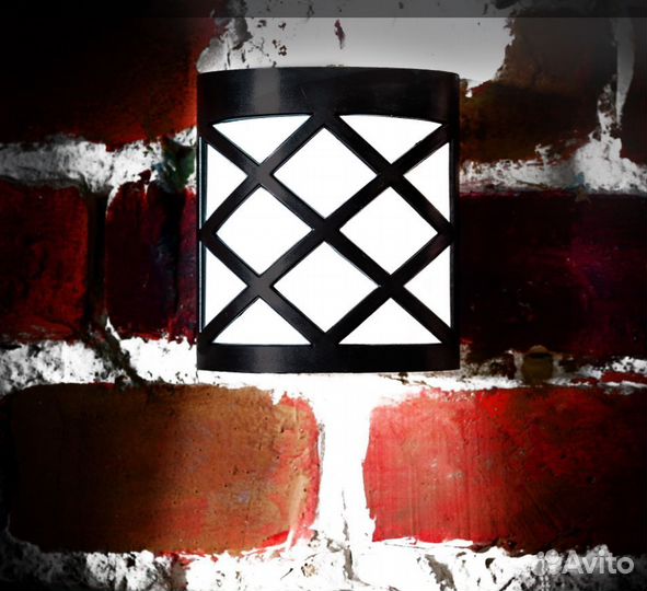 Светильник садовый на солнечной батарее USL-F-155