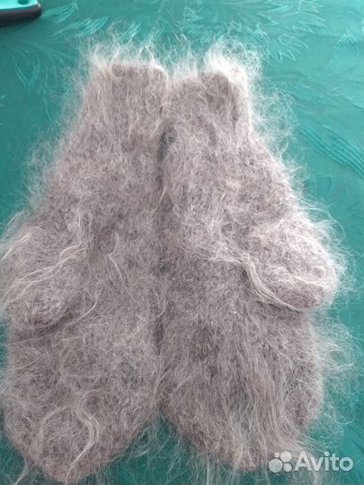 Пуховые варежки мужские