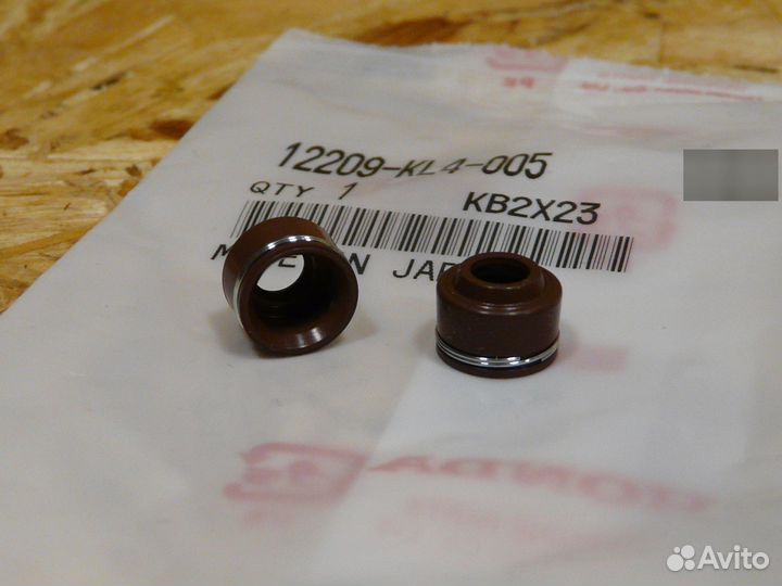 2 Маслосъемных колпачка Honda 12209-KL4-005