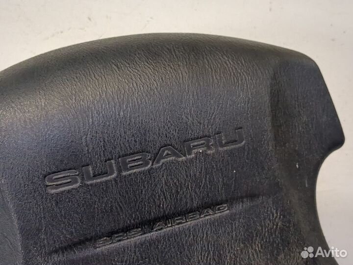 Подушка безопасности водителя Subaru Legacy Outbac