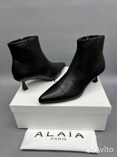 Ботильоны Alaia