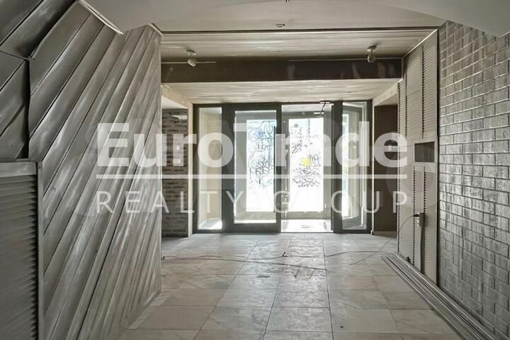 Сдам торговое помещение, 111 м²