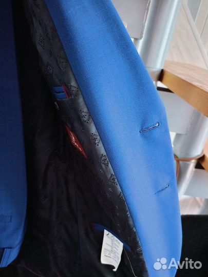 Продам костюм мужской, синий