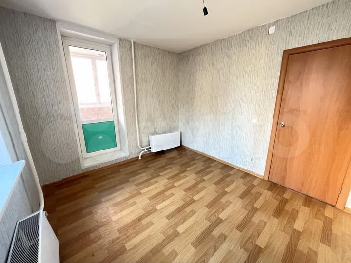 3-к. квартира, 90 м², 6/15 эт.