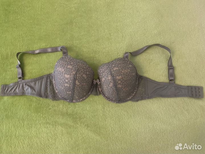 Бюстгальтер