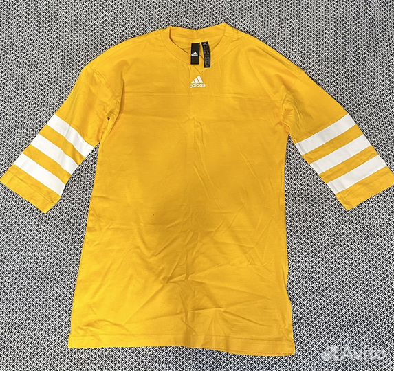 Футболка женская