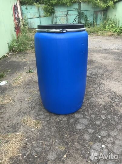 Бочки пластиковые 227л 180л 127л