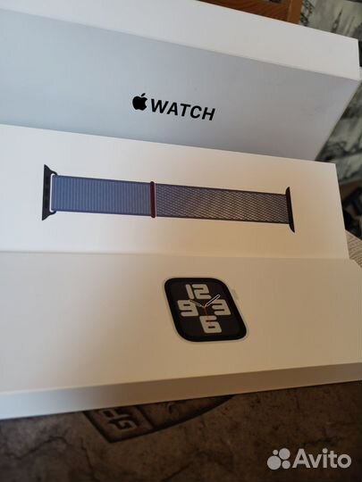 Часы apple watch se 44 mm