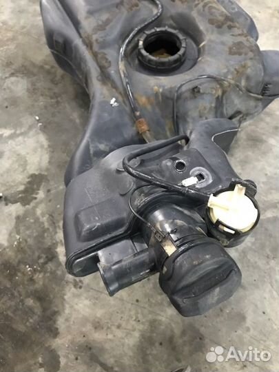 Бензобак Audi A6 C5 AGA