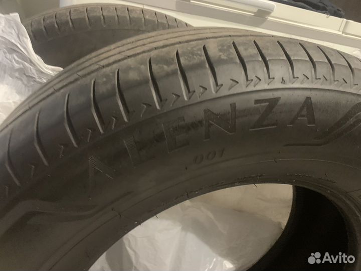 Bridgestone Alenza 001 285/60 R18