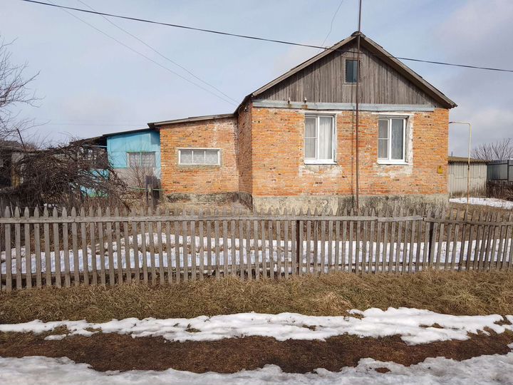 Дом 50 м² на участке 20 сот.