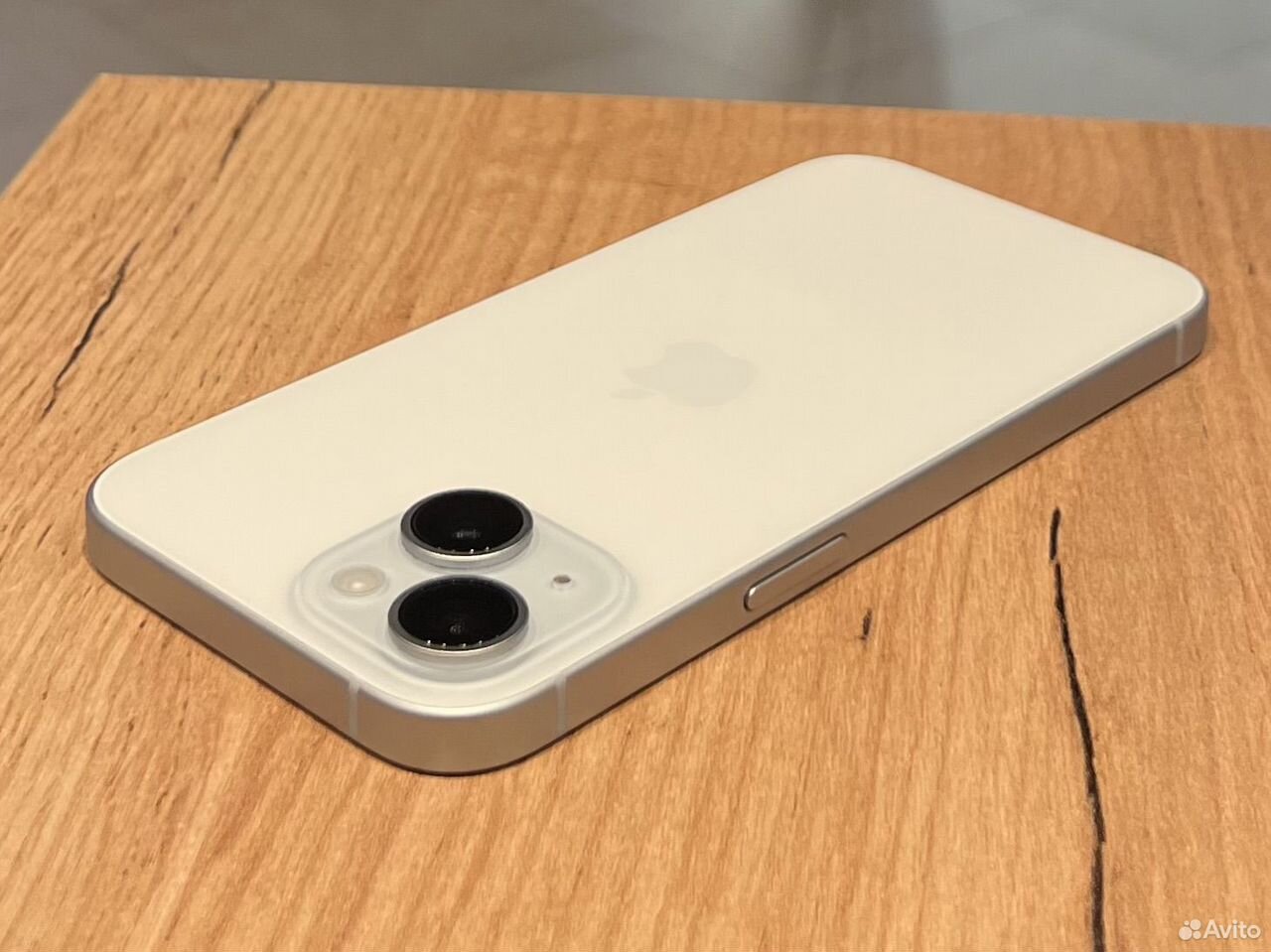 iPhone 15, 128 ГБ