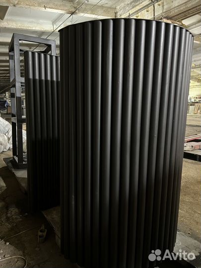 Подстолье полукруглые 50на25см