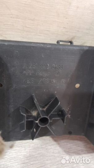 Кабельный канал Mercedes Benz Sl